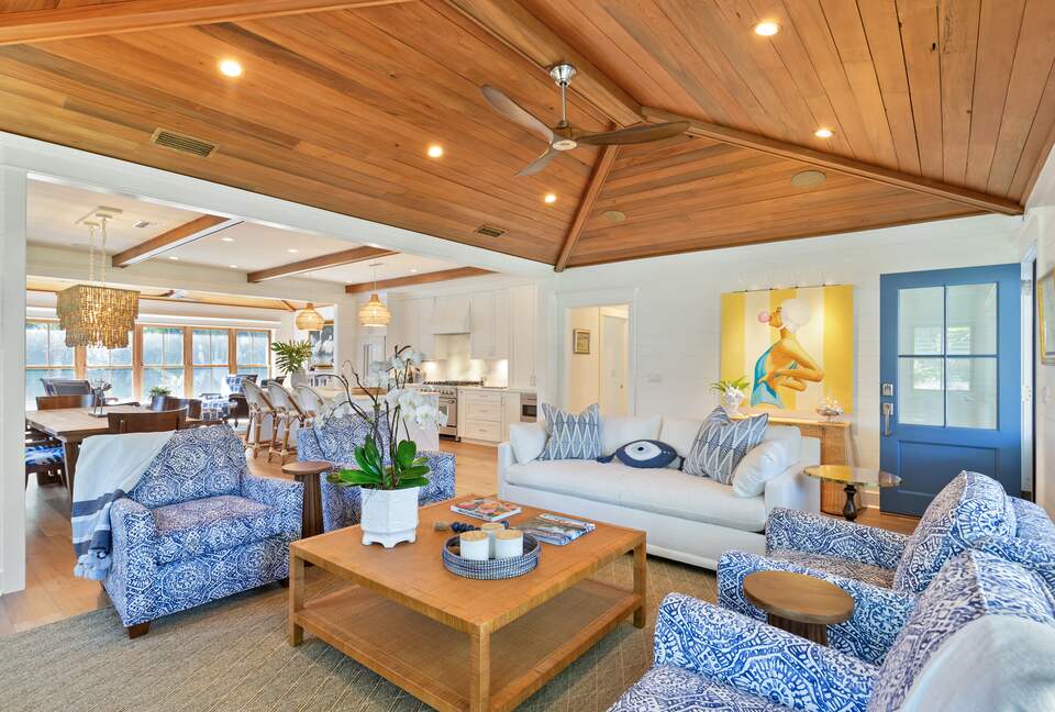 Refined Old Florida Retreat in Clearwater Beach - Clearwater, Florida