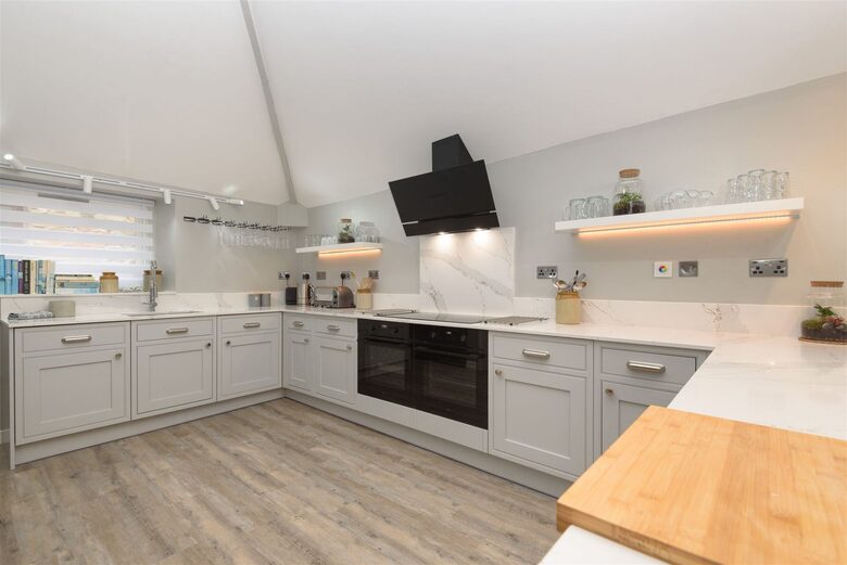 Luxury kitchen with double electric ovens
