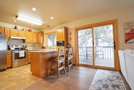 Private Flathead Lake Cabin Retreat - Bigfork, Montana
