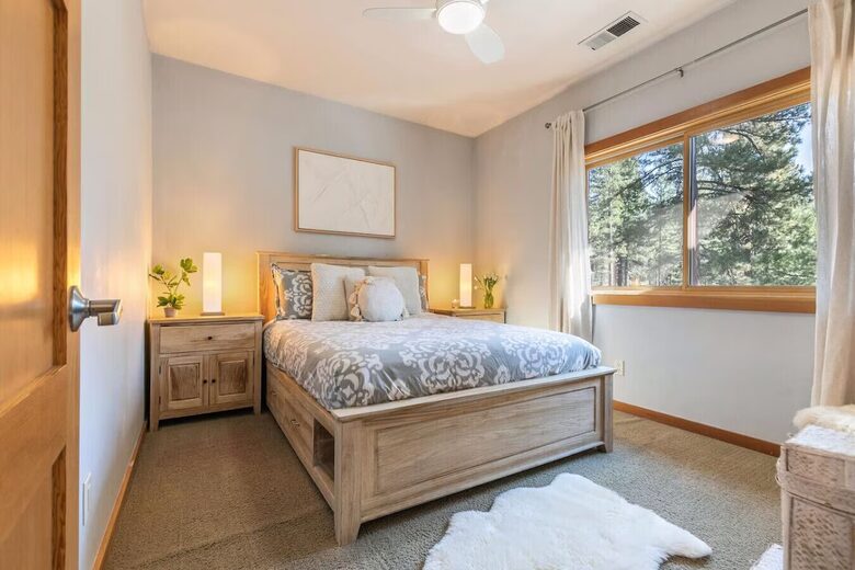 Private Pines Retreat in Truckee - Truckee, California