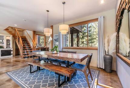 Private Pines Retreat in Truckee - Truckee, California