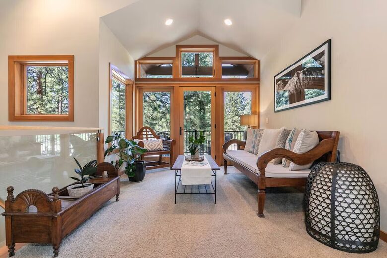 Private Pines Retreat in Truckee - Truckee, California