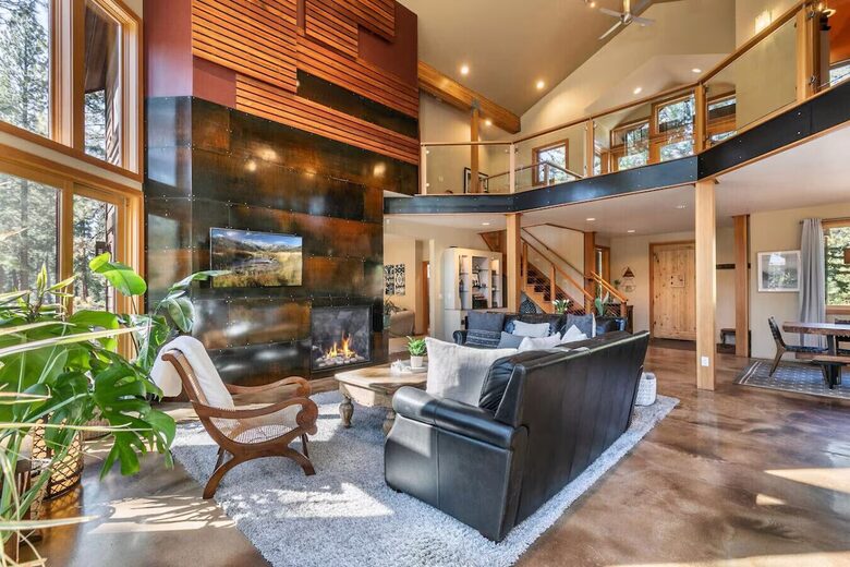 Private Pines Retreat in Truckee - Truckee, California