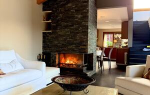 Elegant Mountain Escape in the Spanish Pyrenees - Guils de Cerdanya, Spain