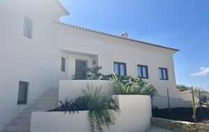 Alenquer Wine Country Estate | Sophisticated Scale & Panoramic Views - Alenquer, Portugal