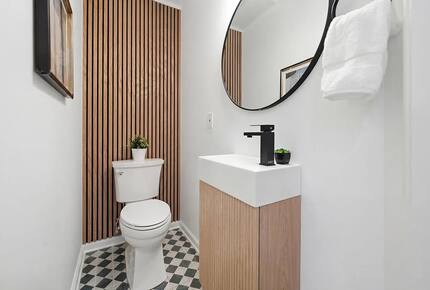 Contemporary City Escape with Skyline Views - Philadelphia, Pennsylvania