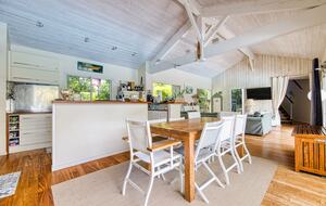 Secluded Shoreside Villa with Garden Views - Lège Cap Ferret, France