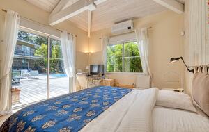 Secluded Shoreside Villa with Garden Views - Lège Cap Ferret, France