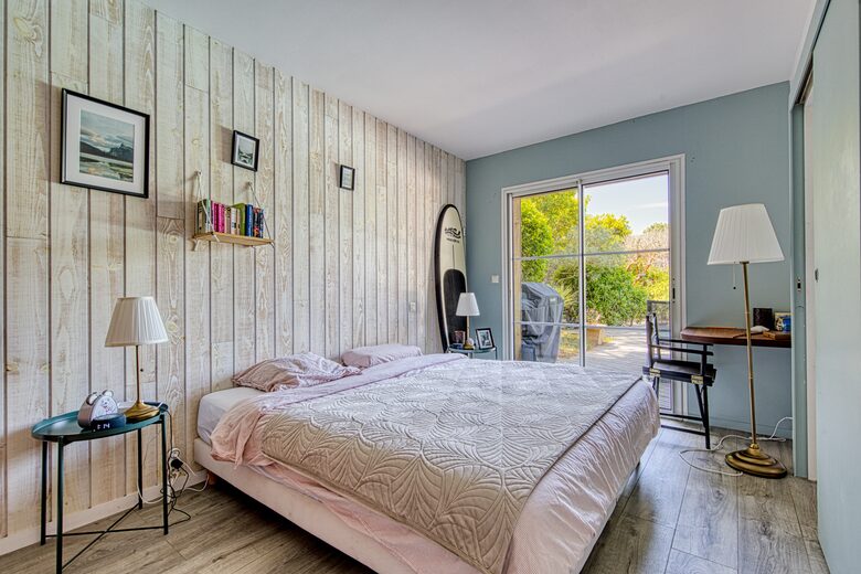 Secluded Shoreside Villa with Garden Views - Lège Cap Ferret, France
