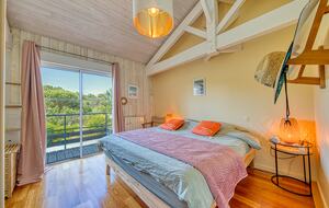 Secluded Shoreside Villa with Garden Views - Lège Cap Ferret, France