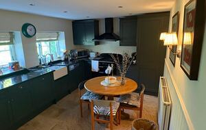 Charming English Countryside Cottage - Kings Sutton, United Kingdom