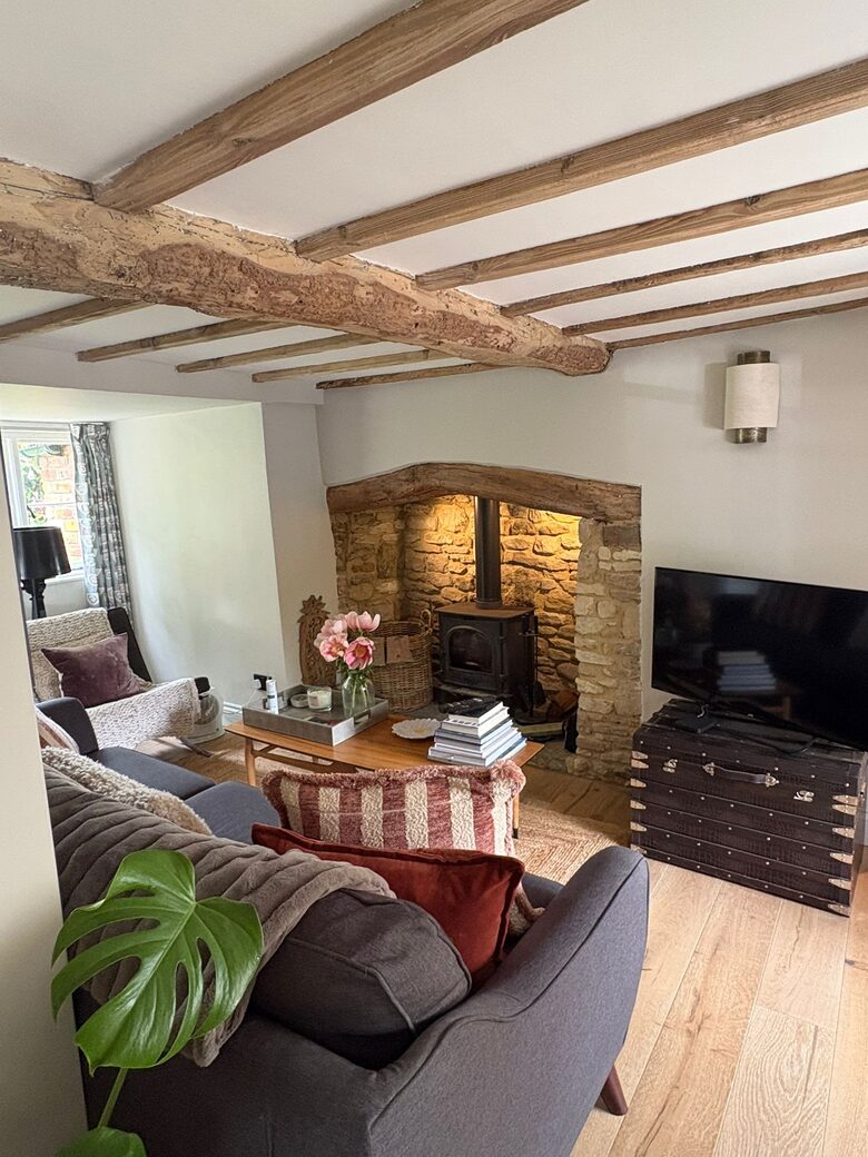 Charming English Countryside Cottage - Kings Sutton, United Kingdom