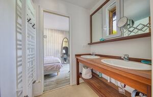 Secluded Shoreside Villa with Garden Views - Lège Cap Ferret, France