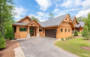 Mountain Chalet with Private Hot Tub Near Loon Mountain Resort - Lincoln, New Hampshire