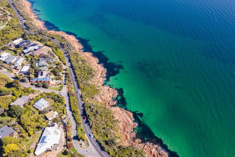 Mount Martha Bayview Retreat with Solar Heated Pool & Spa - Melbourne, Australia