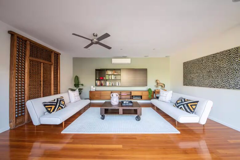 Mount Martha Bayview Retreat with Solar Heated Pool & Spa - Melbourne, Australia