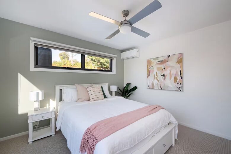 Mount Martha Bayview Retreat with Solar Heated Pool & Spa - Melbourne, Australia