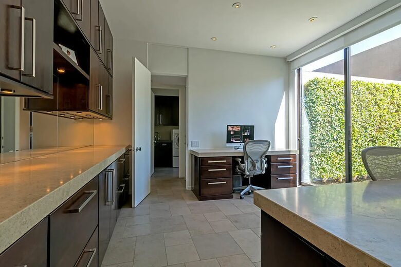 Modern Masterpiece in Presidential Thunderbird Cove - Rancho Mirage, California