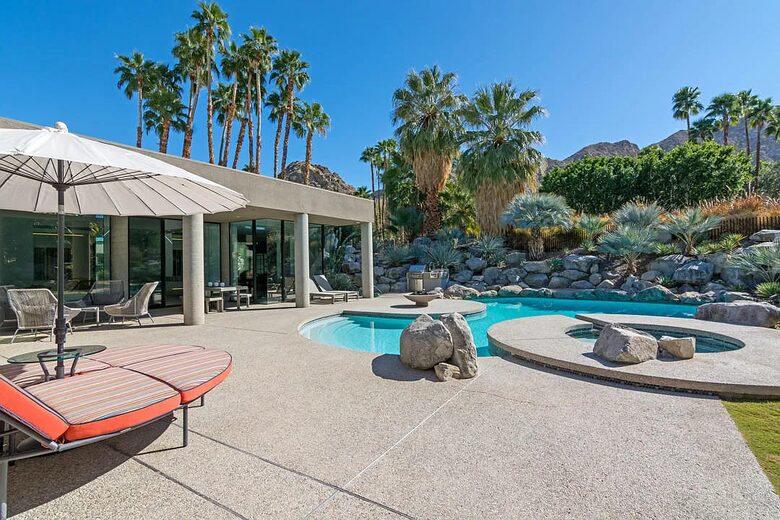 Modern Masterpiece in Presidential Thunderbird Cove - Rancho Mirage, California