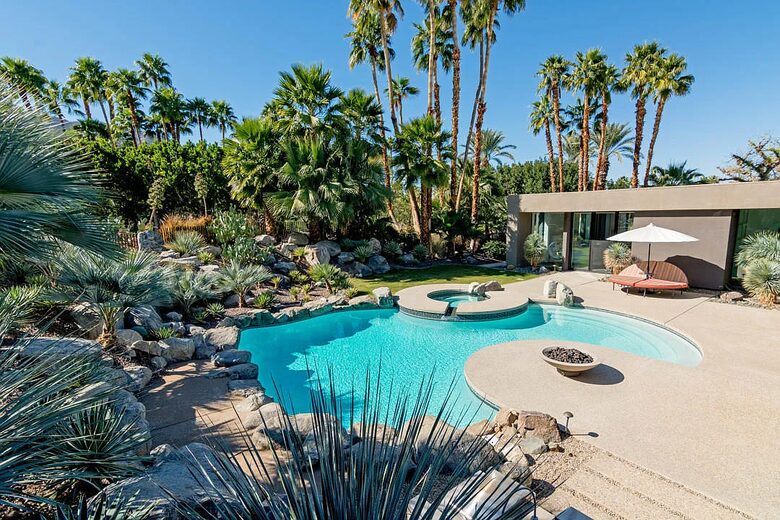 Modern Masterpiece in Presidential Thunderbird Cove - Rancho Mirage, California