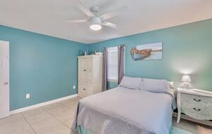 Panama City Beach Waterfront Bay House - Panama City Beach, Florida