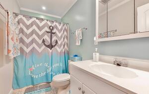 Panama City Beach Waterfront Bay House - Panama City Beach, Florida
