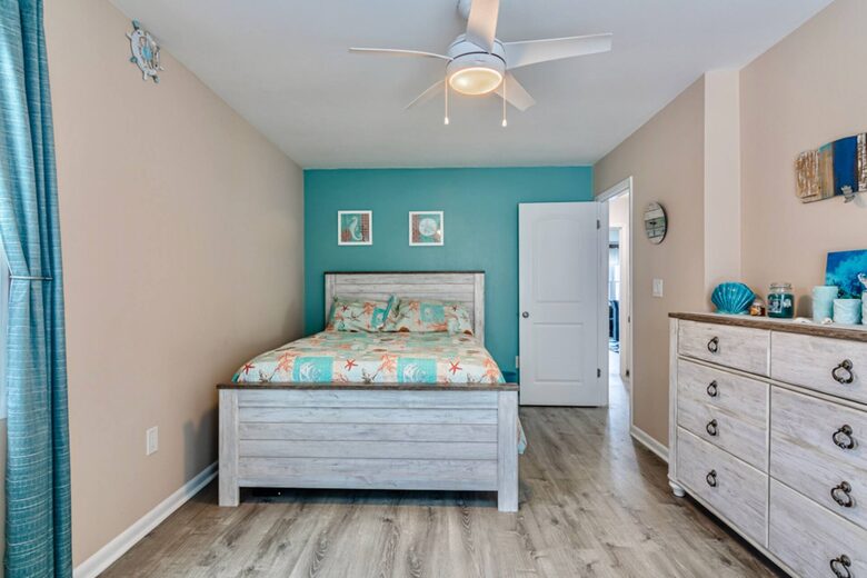 Panama City Beach Waterfront Bay House - Panama City Beach, Florida