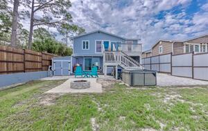 Panama City Beach Waterfront Bay House - Panama City Beach, Florida