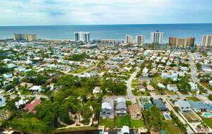 Panama City Beach Waterfront Bay House - Panama City Beach, Florida