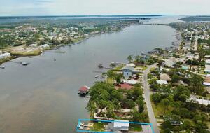 Panama City Beach Waterfront Bay House - Panama City Beach, Florida