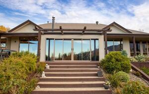 Central Otago Retreat Sanctuary on 21 Hectares - Cromwell, New Zealand