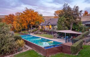 Central Otago Retreat Sanctuary on 21 Hectares - Cromwell, New Zealand