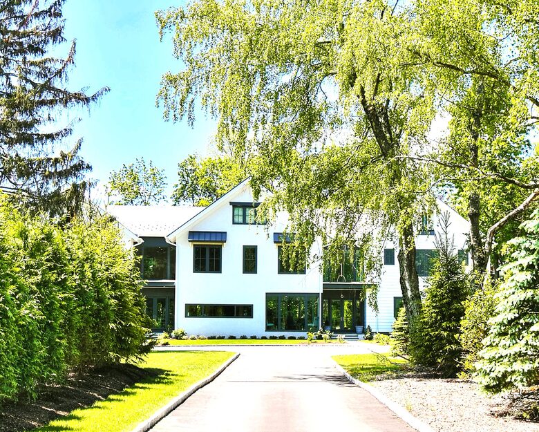 Designer Westport Estate Near Compo Beach - Westport, Connecticut