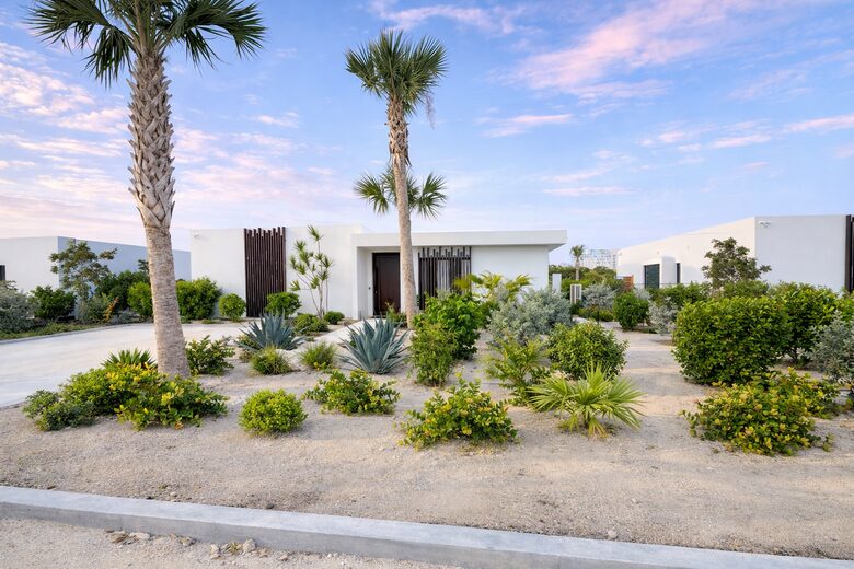 Luxury Villa in Grace Bay w/ Private Pool/Slide - Grace Bay, Turks and Caicos Islands