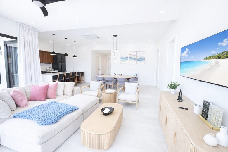 Luxury Villa in Grace Bay w/ Private Pool/Slide - Grace Bay, Turks and Caicos Islands