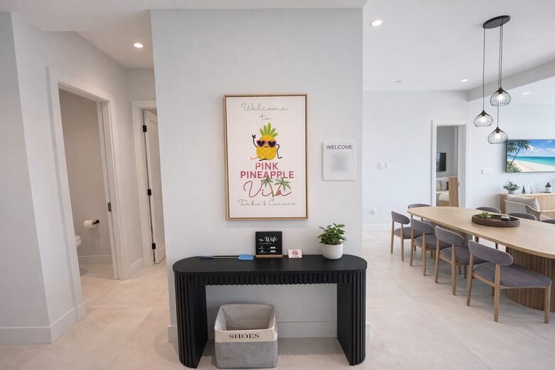 Luxury Villa in Grace Bay w/ Private Pool/Slide - Grace Bay, Turks and Caicos Islands