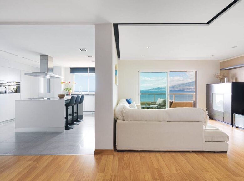 Coastal Serenity: A Seafront Escape in Tenerife - Radazul, Spain