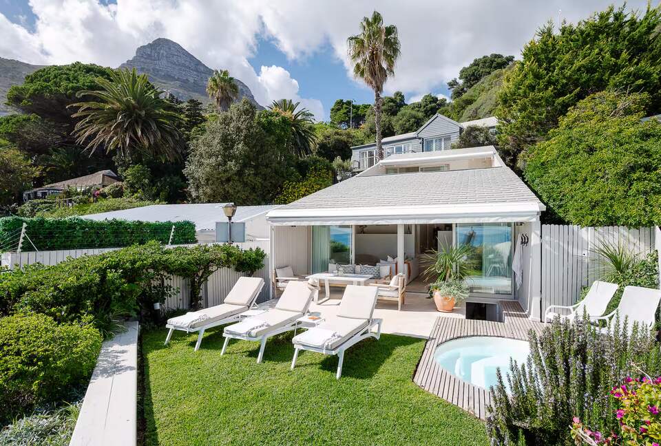Clifton Beachfront Bungalow with Private Plunge Pool - Cape Town, South Africa