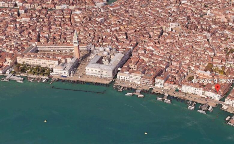 Refined Living in the Heart of the Lagoon - Venice, Italy