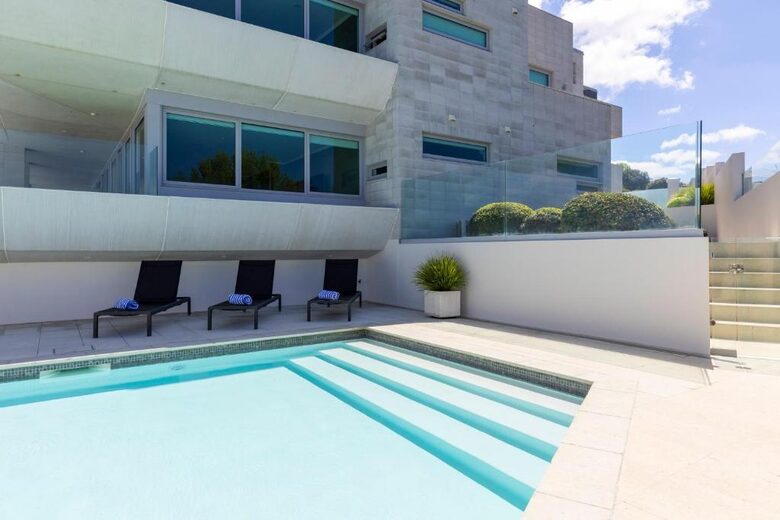 Sacred Waters Lake Taupō Penthouse - Taupō, New Zealand