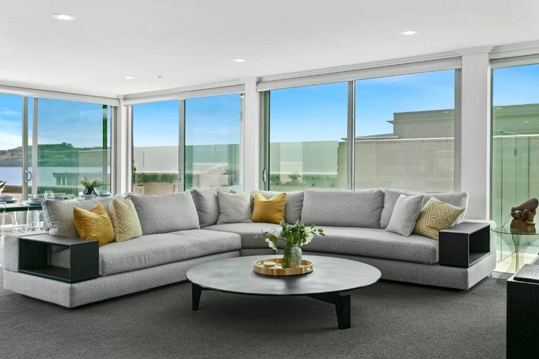 Sacred Waters Lake Taupō Penthouse - Taupō, New Zealand