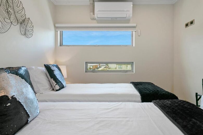 Sacred Waters Lake Taupō Penthouse - Taupō, New Zealand