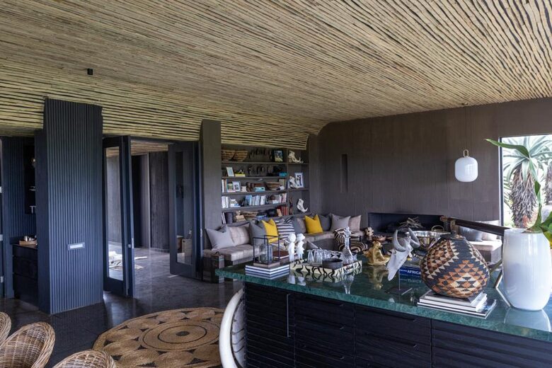 Private Safari Sanctuary in Zululand - Mkuze, South Africa