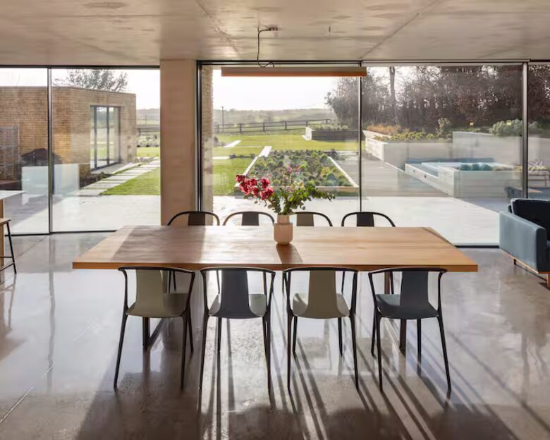 Contemporary Residence with Countryside Views - Malmesbury, United Kingdom