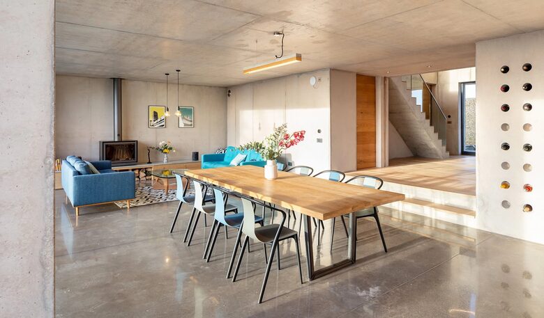 Contemporary Residence with Countryside Views - Malmesbury, United Kingdom