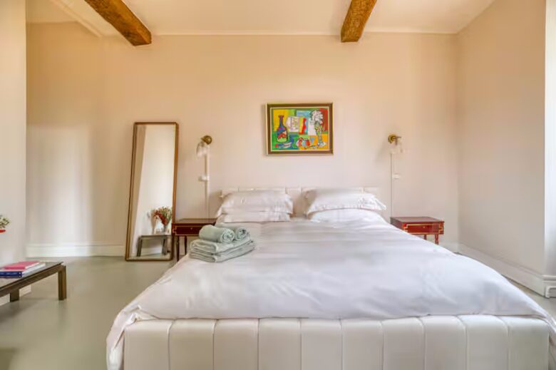 A Timeless French Château with Modern Elegance - Saint-Jean-Poutge, France