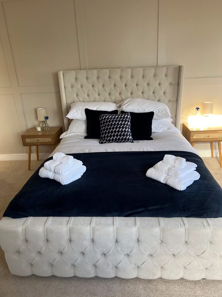 Chic Seaside Apartment in Preston - Weymouth, United Kingdom