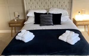 Chic Seaside Apartment in Preston - Weymouth, United Kingdom