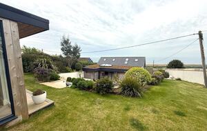 Elegant West Dorset Residence by the Coast - Dorchester, United Kingdom