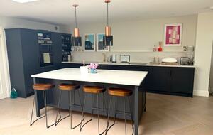 Elegant West Dorset Residence by the Coast - Dorchester, United Kingdom